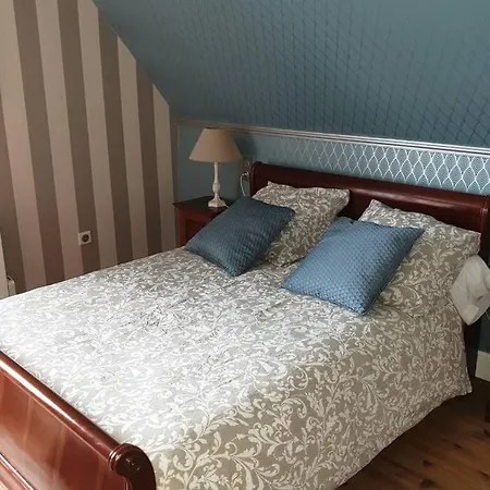 Сasa de vacaciones Charme Cheminée Sur La Presqu'île De Crozon, Avion Et Voilier En Baie De Douarnenez Telgruc-sur-Mer